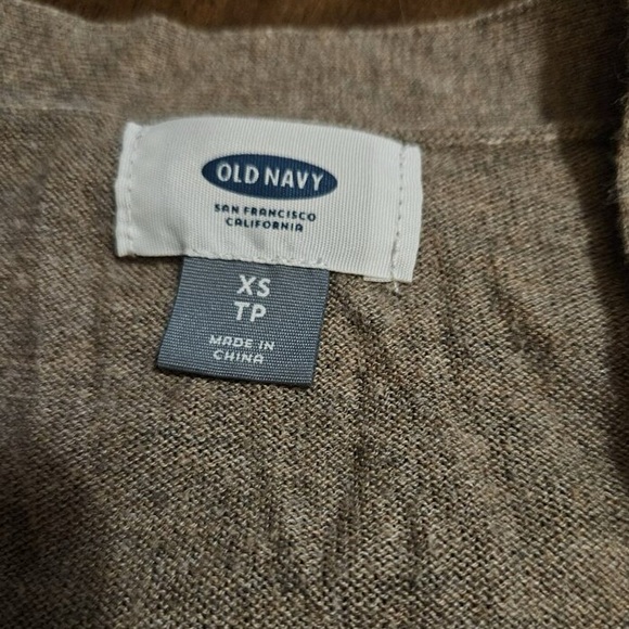 XS light brown Old Navy Cardigan - Picture 3 of 3